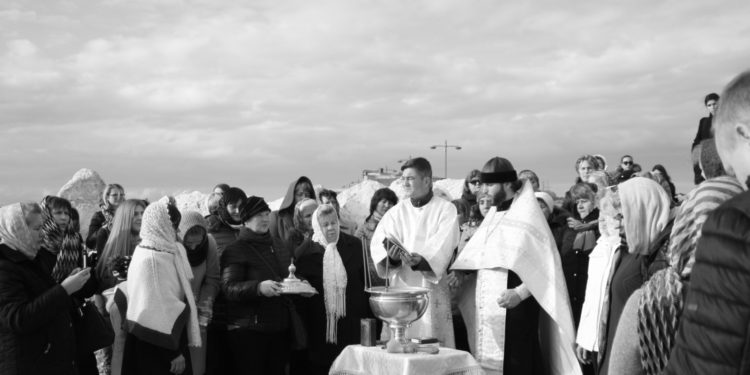 A Calamosca, il 19 gennaio, si terrà il battesimo delle acque per Epifania con il bagno rituale in mare