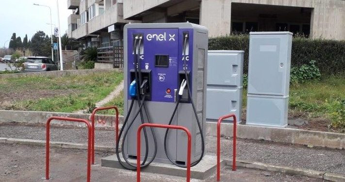 Anche in Sardegna la ricarica veloce delle auto elettriche.