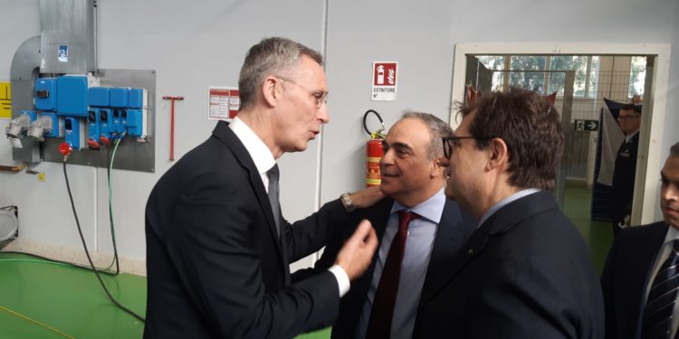Giulio Calvisi (sottosegretario Difesa): «L’Italia manterrà gli impegni nella NATO»