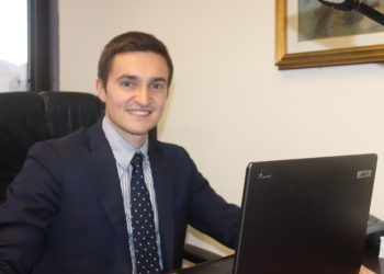 Michele Ciusa (M5S): «L’assessore Murgia si occupi di tutelare i lavoratori APA-AARS»