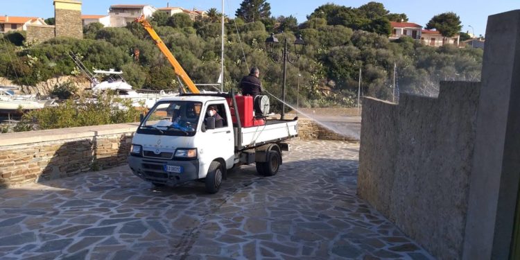Stintino: disinfezione di strade e luoghi pubblici