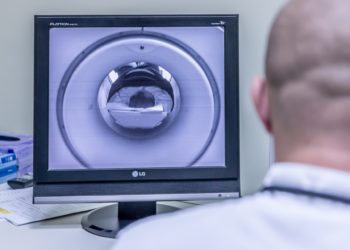 Per il ritiro dei referti radiologici, all’Aou di Sassari, bisogna contattare la struttura via mail