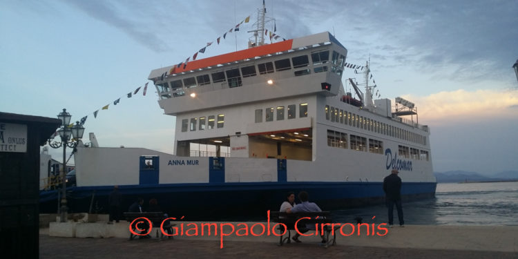 Nuova ordinanza regionale: trasporti su terra ridotti del 50%, collegamenti ridotti con le isole minori