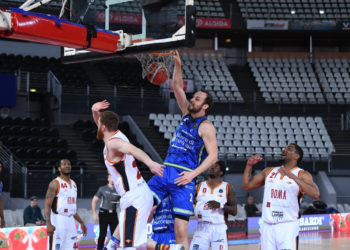 La Dinamo torna alla vittoria sul campo della Virtus Roma: 93 a 88 (p.t. 54 a 35)