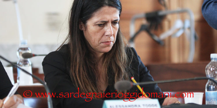 Il sottosegretario Alessandra Todde: «La ripresa passa per una conversione digitale ed un approvvigionamento continuo dei DPI per le aziende»