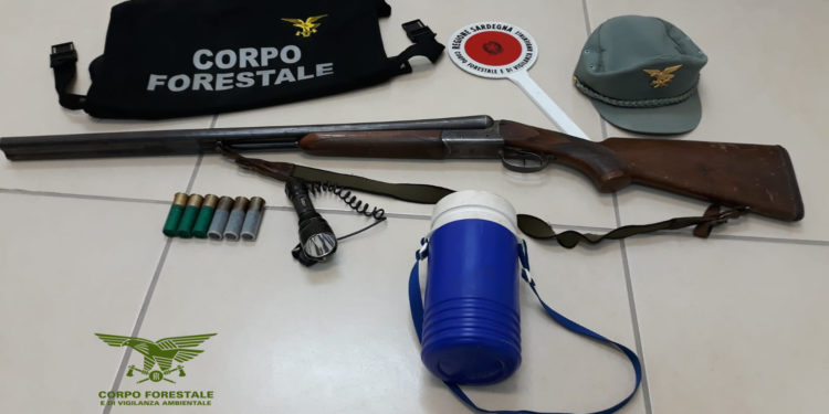 Escalaplano: due bracconieri sono stati sanzionati per illeciti in materia venatoria e violazione delle misure anti Covid-19