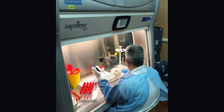 Una cappa di biosicurezza per il laboratorio Covid dell’Aou di Sassari