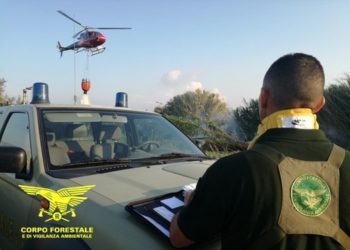 In Sardegna oggi si sono sviluppati 5 incendi, 1 ha richiesto l’intervento dell’elicottero del Corpo forestale