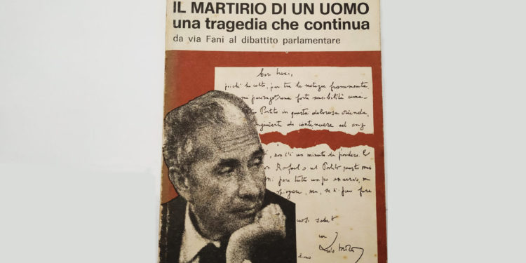 Il 9 maggio del 1978, in via Caetani, a Roma, venne fatto trovare il corpo senza vita del presidente DC, Aldo Moro