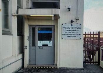 La Polizia di Stato di Cagliari ha denunciato tre persone per commercio di DPI non conformi alle normative vigenti