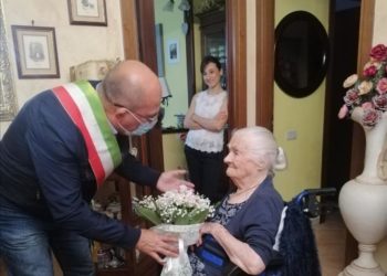 Bosa festeggia i cent’anni di zia Jolanda Pilu