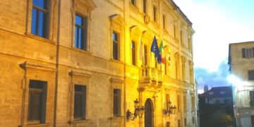 Sassari: il Comune dice basta al fumo in molte aree pubbliche