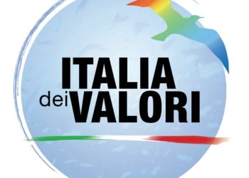 Paolo Cuomo (Italia dei Valori): «Governo, non ti dimenticare delle piccole imprese!»