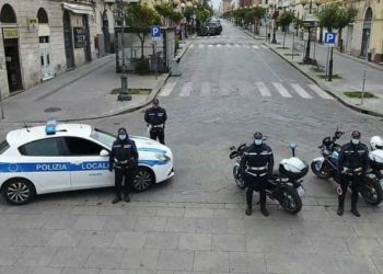 Ruba alcune magliette in un centro commerciale di Sassari: denunciato un 49enne