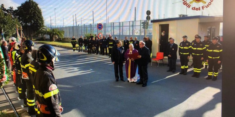 Lutto per i vigili del fuoco. E’ scomparso don Vincenzo Fois, cappellano dal 1972 e rettore della chiesa di Sant’Agostino, a Cagliari