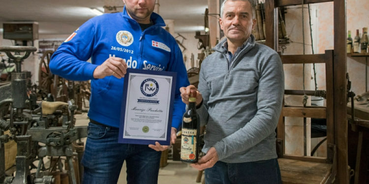 L’Italia ha un nuovo primato mondiale agricolo: è quello del vino più antico del mondo marchiato con certificazione vinicola doc