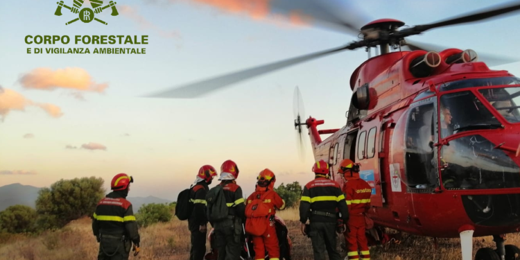 Nella giornata odierna, su un totale di 21 incendi, 4 hanno richiesto l’intervento dei mezzi aerei del Corpo forestale