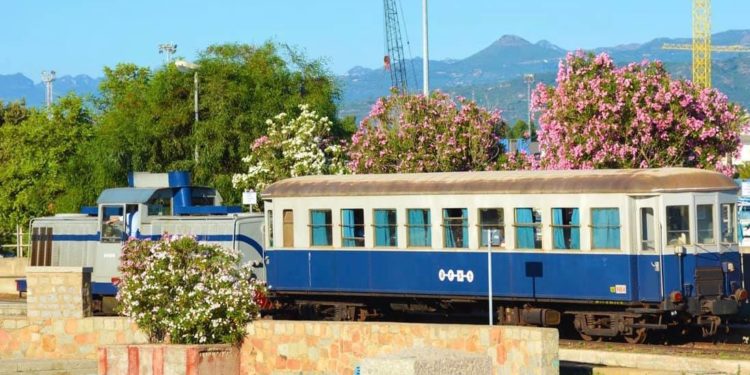 Arbatax-Gairo: domani il viaggio inaugurale del trenino verde