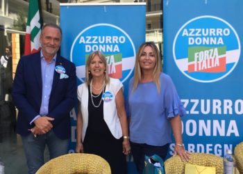 Forza Italia ha presentato a Cagliari “Azzurro donna, una squadra per la ripresa della Sardegna”