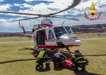 Anche i vigili del fuoco della Sardegna concorrono alle operazioni di spegnimento degli incendi di vegetazione grazie ad un gruppo di operatori VVF DOS