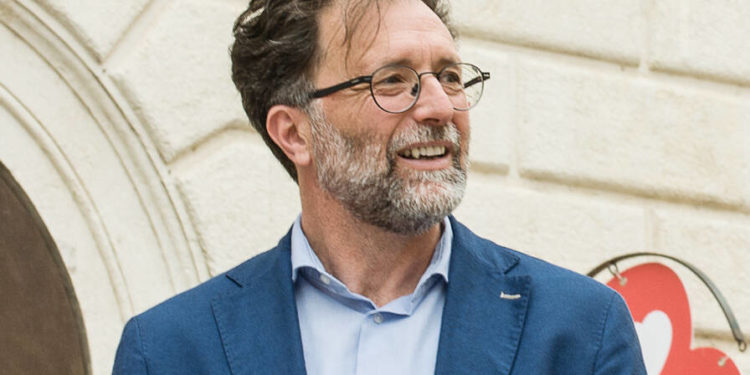 Mario Perantoni (M5S): «Portare a termine il percorso di reindustrializzazione del polo di Porto Torres»