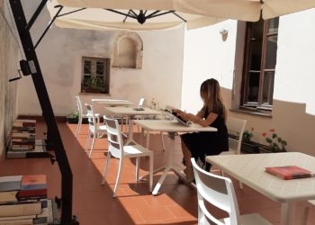 Sassari: le terrazze del Palazzo d’Usini si trasformano in sale letture all’aperto