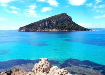 Salviamo la costa di Golfo Aranci. Il caso approda in Consiglio regionale, mozione delle opposizioni