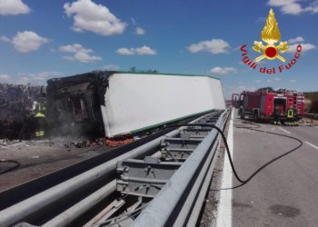 Macomer: incidente stradale sulla 131, coinvolto un mezzo pesante