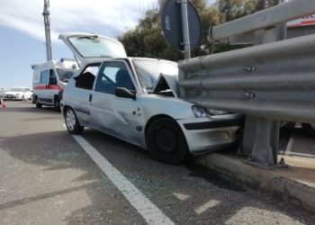 Cagliari: incidente stradale all’altezza della biforcazione tra Genneruxi e Quartu Sant’Elena, 4 persone in ospedale