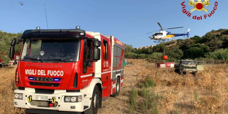 Domati gli incendi a Cuglieri, Sennariolo e Flussio
