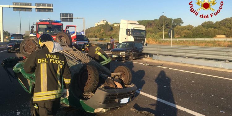 Olbia: incidente stradale in direzione dell’aeroporto, due persone in ospedale