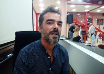 De “Mia madre e altre catastrofi” de Francesco Abate sa bortadura in sardu cun “Òja, o Ma’”