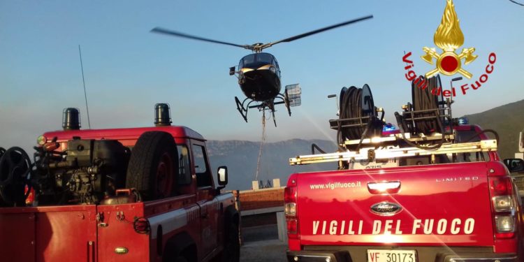 Incendi a Orgosolo e Sarule: proseguono le operazioni di bonifica