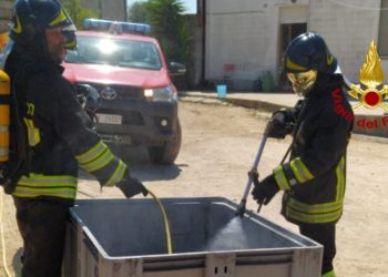 Guasila: perdita dal serbatoio di un’auto a gpl, i vigili del fuoco salvano una persona 