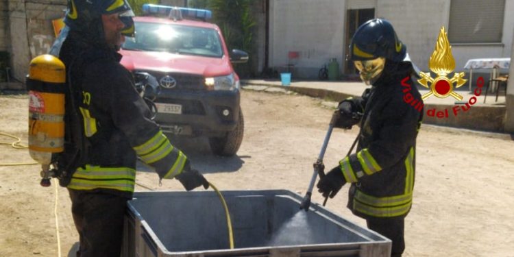 Guasila: perdita dal serbatoio di un’auto a gpl, i vigili del fuoco salvano una persona 
