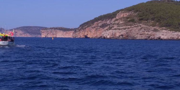 Concessione di due specchi acquei davanti al litorale algherese per allevare molluschi, la preoccupazione di Giovanni Monti (Gruppo Misto)