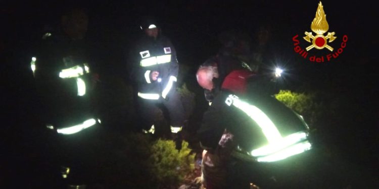 Iglesias: quattro turisti in difficoltà a Porto Flavia, intervengono i vigili del fuoco