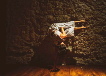 Prosegue domani 29 settembre, al T.off di via Nazauro Sauro, a Cagliari, la rassegna Logos/Cortoindanza