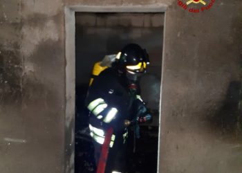 Palau: incendio di uno scantinato a Le Saline, sul posto i vigili del fuoco