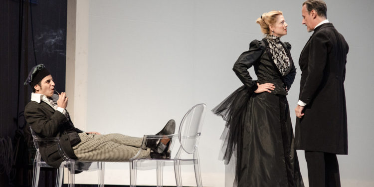 Akròama, “Spettri” va in scena in Portogallo