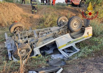 Un volontario di 19 anni ha perso la vita nell’incidente che ha coinvolto un’auto della Protezione civile