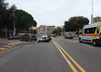 Cagliari: incidente stradale in via dei Conversi, una persona in ospedale