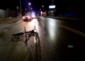 Cagliari: scontro tra una macchina e una bicicletta, una persona in codice rosso