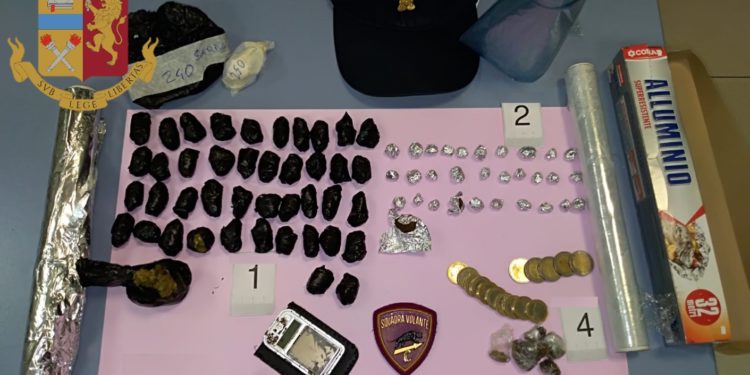 Nascondeva la droga sotto terra. Arrestato dalla Polizia di Stato un 24enne cagliaritano