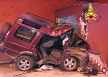 Tragico incidente stradale sulla SS 125, morte 3 persone