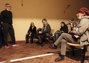 Al “terre di confine”: il regista come uno psicanalista tra sogni, incertezze e ricerca di spontaneità