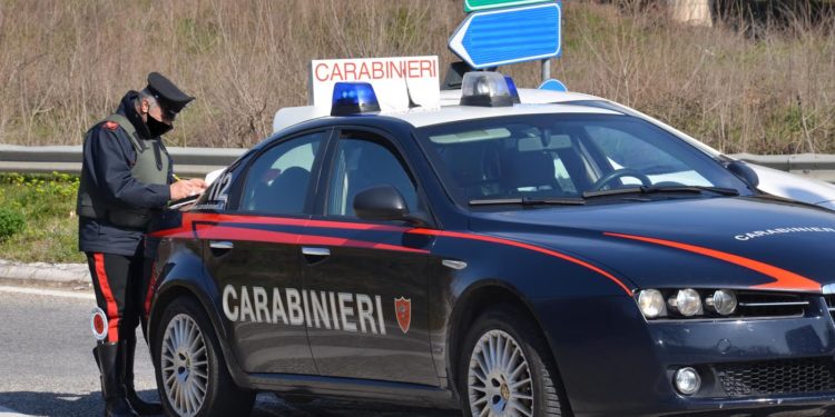 Un 26enne di San Sperate è stato segnalato alla Prefettura dopo essere stato trovato in possesso di 2,5 grammi di marijuana