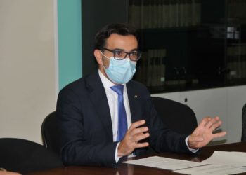 Campagna antincendi 2020, l’assessore regionale Gianni Lampis ha presentato il resoconto. Medaglia d’oro ad Alessandro Diana di Pabillonis