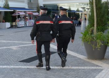 I carabinieri di Castiadas hanno deferito in stato di libertà un 72enne di Crotone per tentata truffa e tentata estorsione ai danni di un 52enne di Muravera
