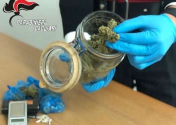 Odontotecnico di Siddi arrestato per detenzione di stupefacenti, sequestrati 70 grammi tra eroina e marijuana